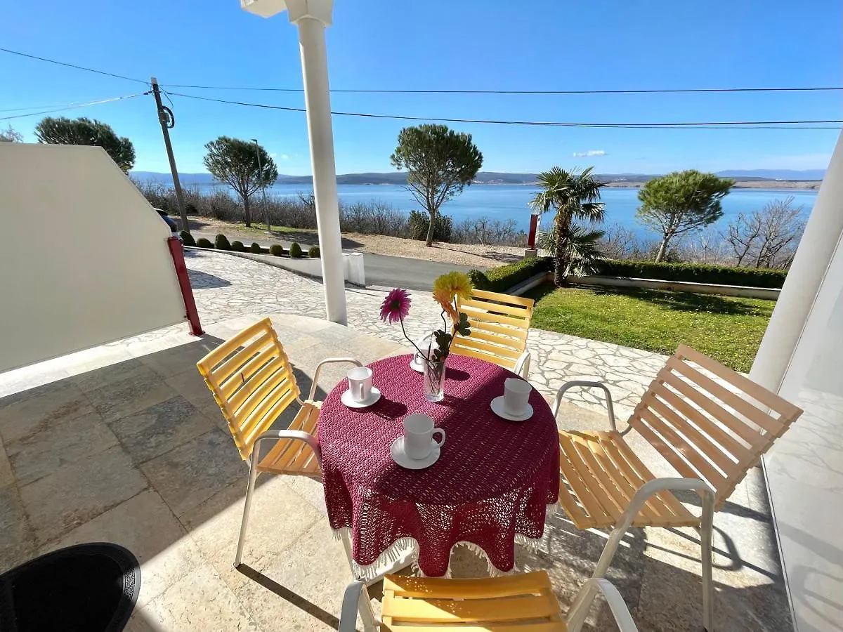 Apartamento Apartmani Luky Dramalj Croacia