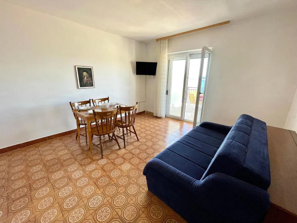 Apartment Apartmani Luky Dramalj