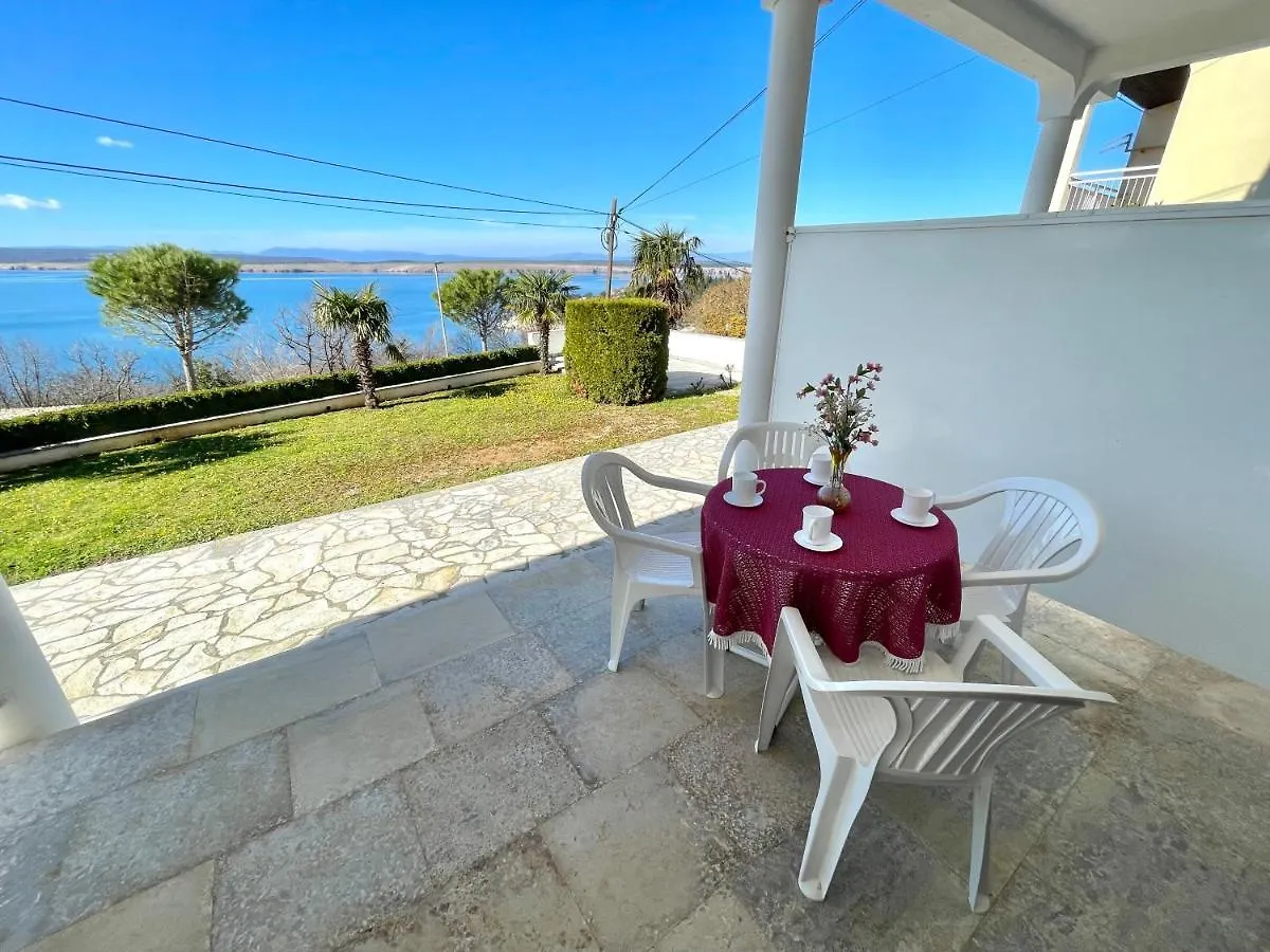 Apartment Apartmani Luky Dramalj
