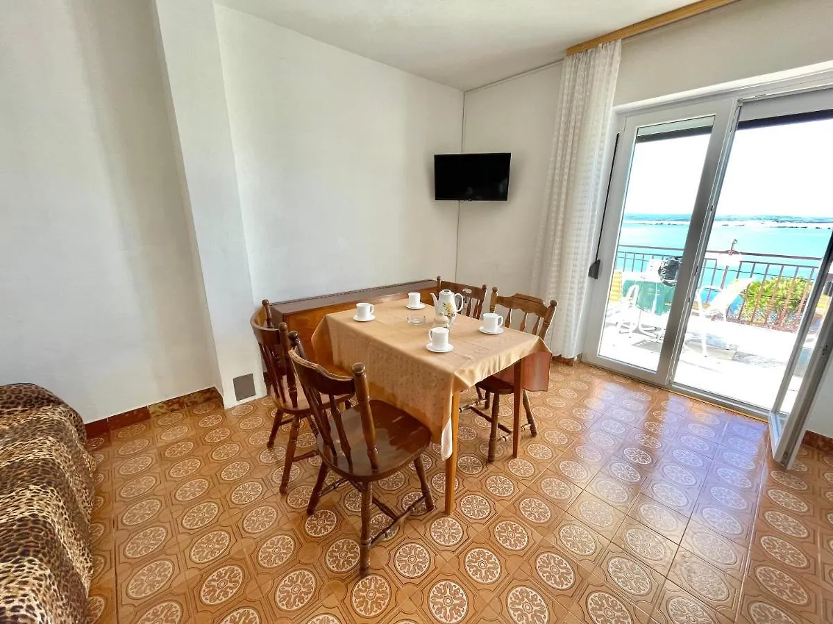 Apartmani Luky Dramalj Apartment