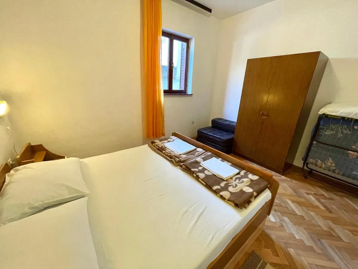 Apartmani Luky Dramalj 0*,  Croatia