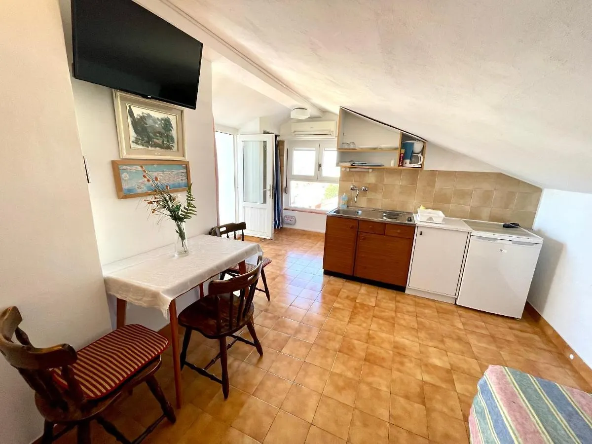 Apartmani Luky Dramalj Croatia